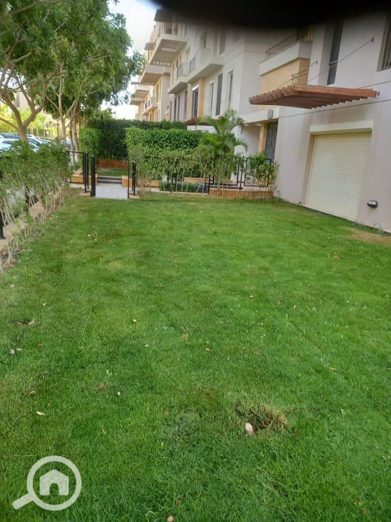 5 0a6dbcef-2012-4c40-b2d5-5767b66c745b. jpg