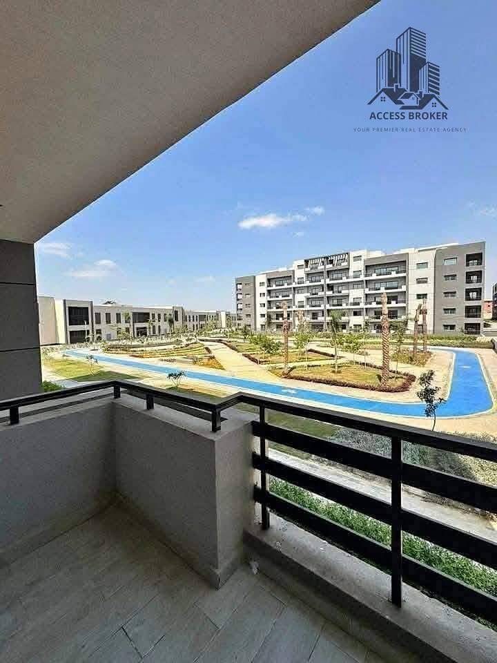 9 597059524_1971018853466170_5841418350450870400_n. jpg