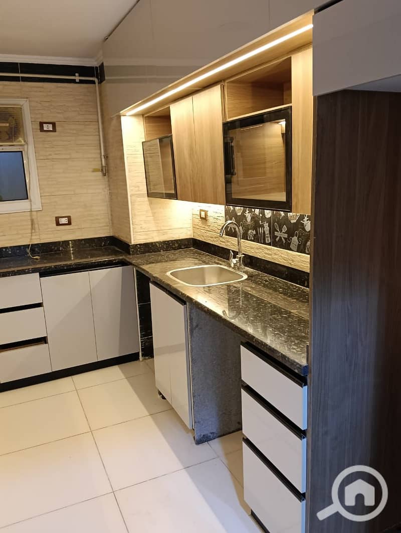 6 5646a48d-6dd8-42b0-ac16-fc49925f3b07. jpg