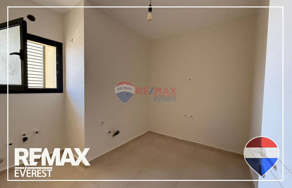 4 WhatsApp Image 2025-12-08 at 4.55. 43 PM. jpeg