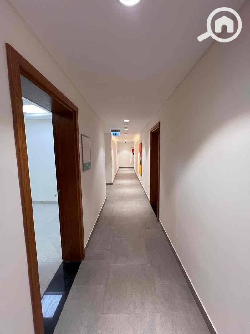 3 3435b628-9f04-43b3-9413-4d607450905f. jpg