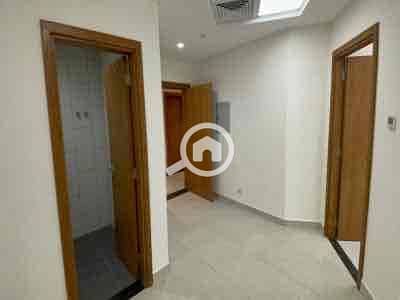 7 ea6fe1d6-6a47-4796-bd86-a8dbe47477c8. jpg