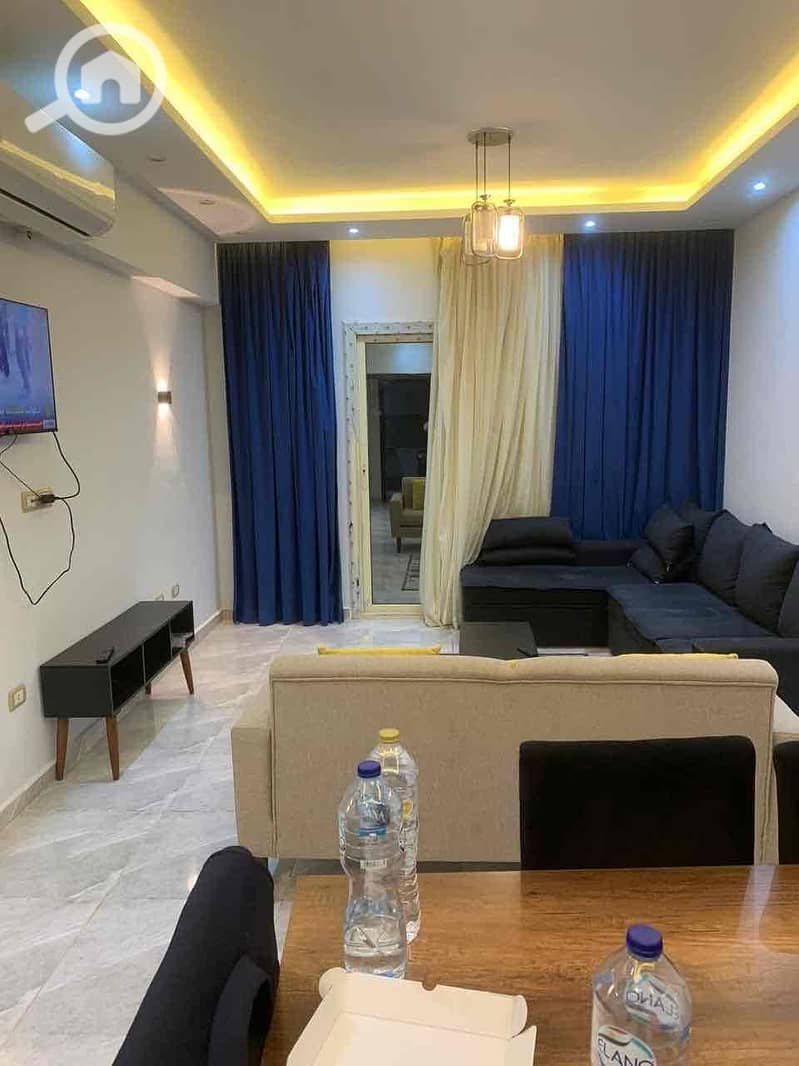 18 b59af102-c68f-464b-aec7-d4b75f44eeee. jpg