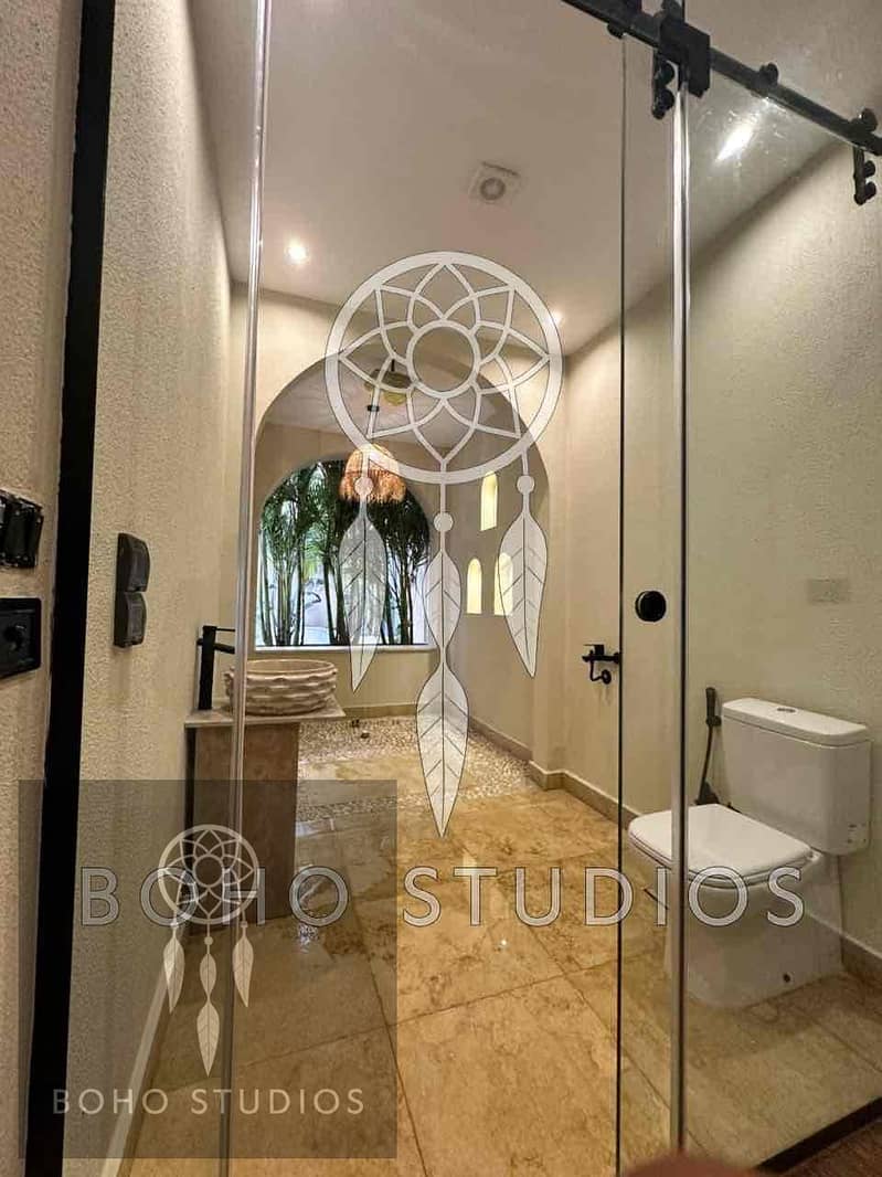 6 8ce3581b-b606-4195-8550-aa7dc2e8f78e. jpg