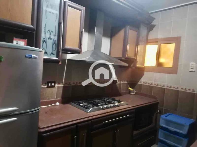 11 f8ec7008-8a91-47d3-89e5-d86987df556d. jpg