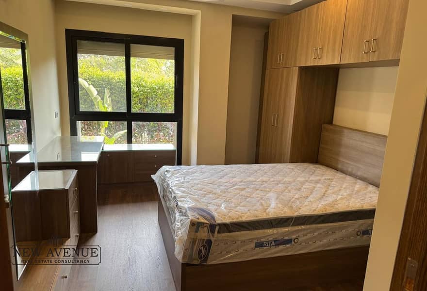 4 698fea22-9bbf-41f1-800a-b324c290d760. jpg