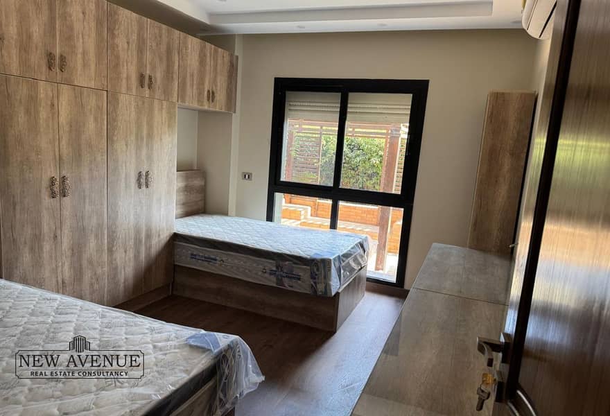 6 b862801d-4e50-4b5b-88da-0abf6e7050b5. jpg