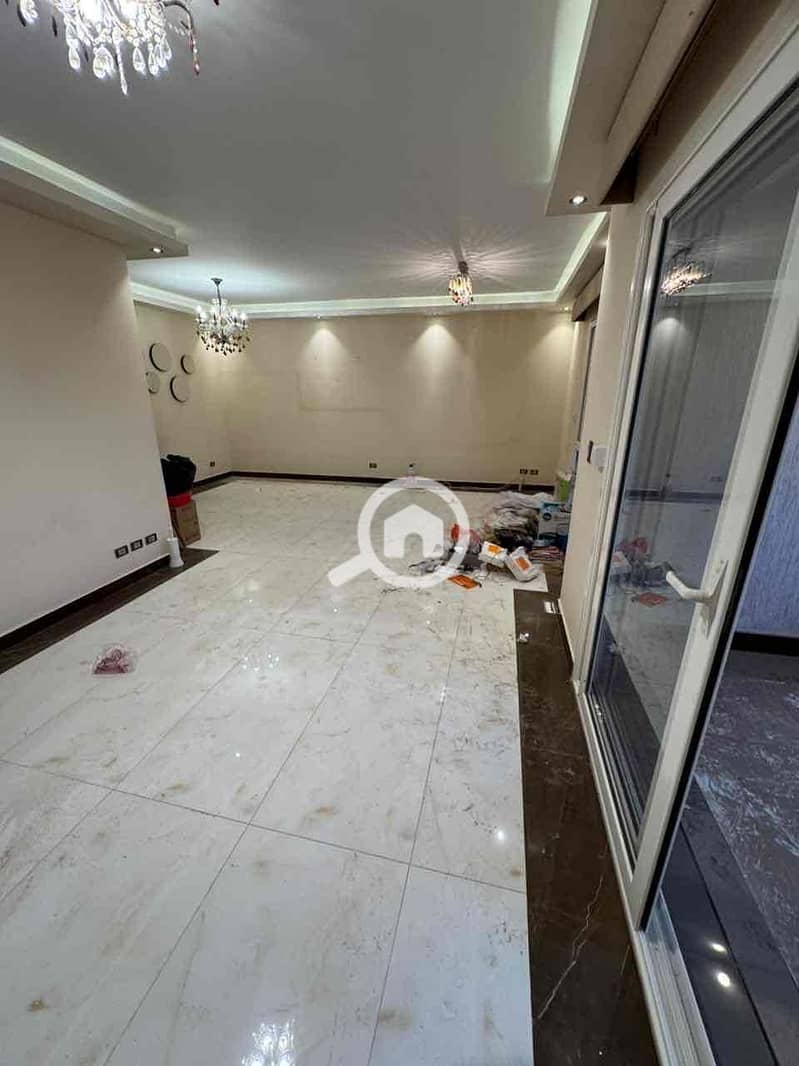 10 8816a1b2-4b6a-4fd1-a111-335444d56d2b. jpg