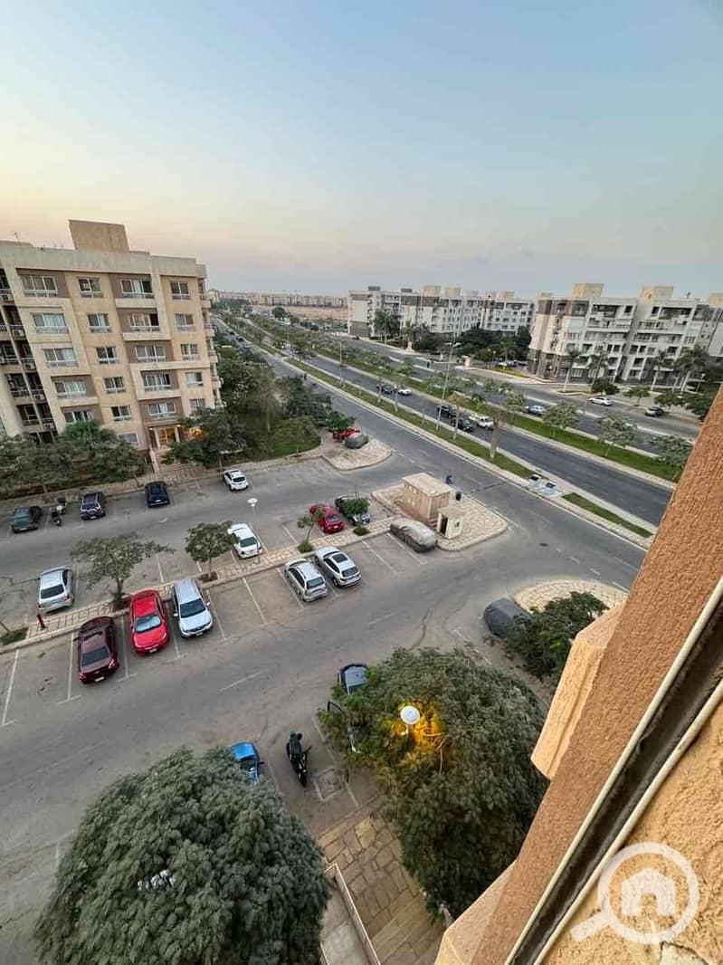 14 e6153d3d-d600-4f48-bd11-d3d912eb3aab. jpg