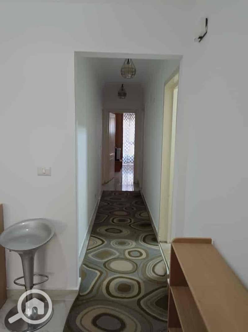 3 c363bbcf-924a-41fd-a6f1-9d257ab69700. jpg