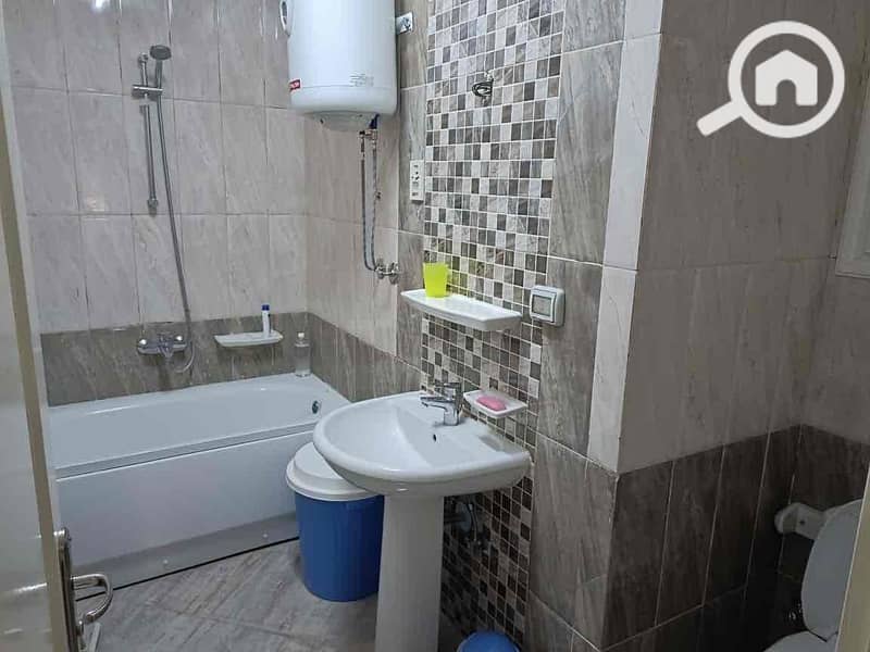 11 7f46add5-fad9-4ea6-9748-ba22593b4a20. jpg