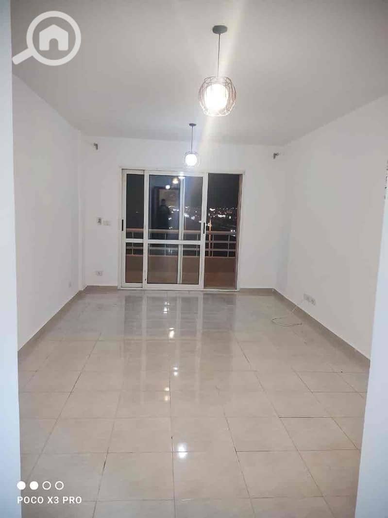 8 7a65e274-3117-4b56-8c4e-e64eea7f7758. jpg