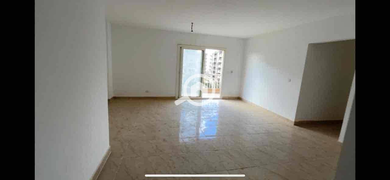 6 5f49d6cc-af10-47f0-83dd-1db071bdd65f. jpg