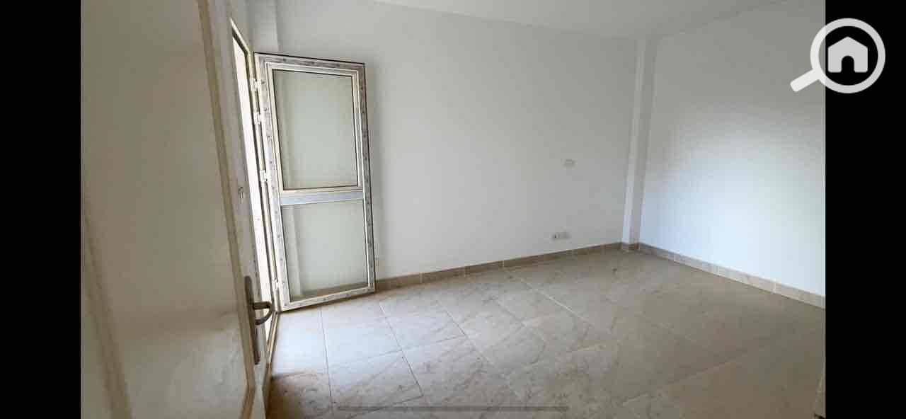 7 7504a31f-0d08-4e9d-9e68-88e124f1cf8a. jpg