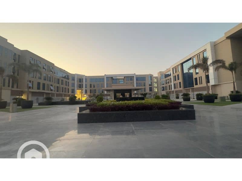 20 WhatsApp Image 2024-10-17 at 12.34. 23 (2). jpg