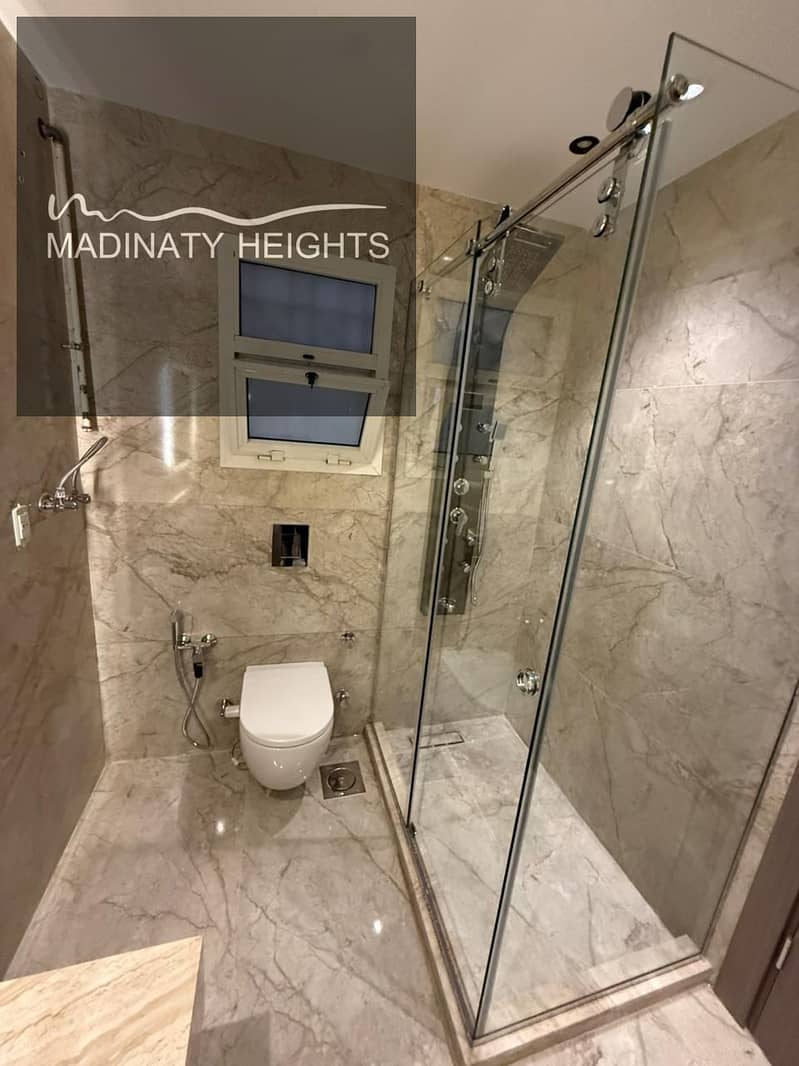 6 WhatsApp Image 2025-12-08 at 16.56. 46_e52c6f4f. jpg