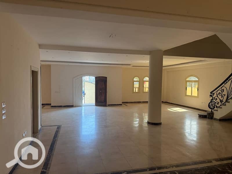 6 WhatsApp Image 2025-11-29 at 16.01. 24_0364f9d1. jpg