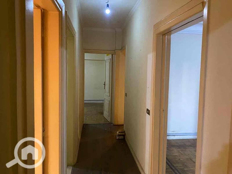 10 2bcaf5ff-5479-4296-b219-61c1dc54b963. jpg