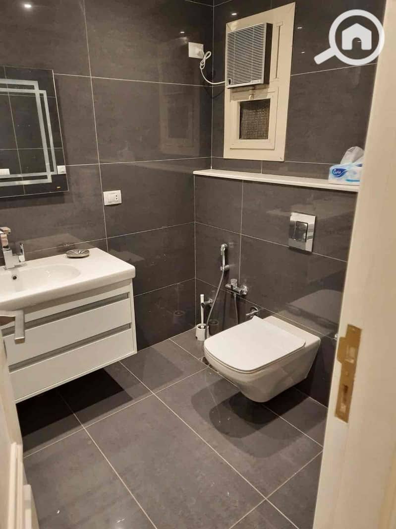 9 a692e4ca-9c07-461d-a15d-90cf9ba72037. jpg