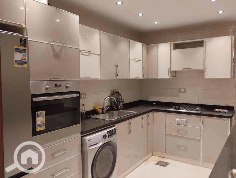 4 84f189ef-208b-4640-92a4-06e82817793b. jpg