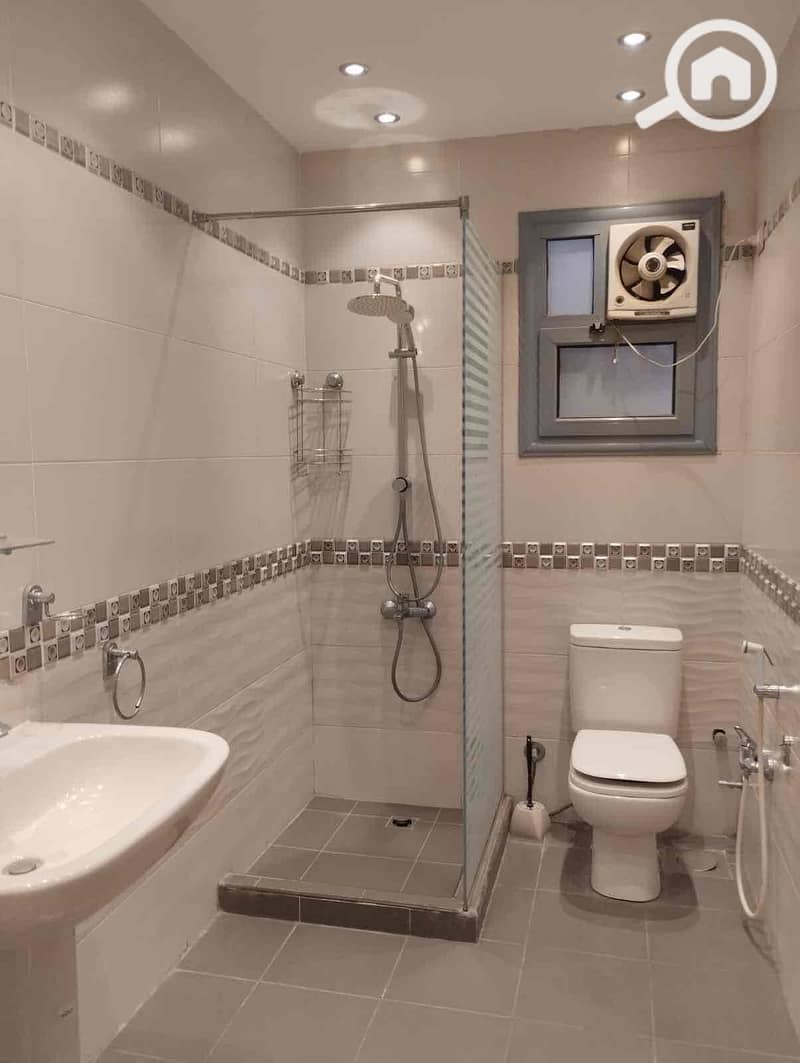 7 011a7f89-2aa2-479a-9bd5-dd01b60449e3. jpg