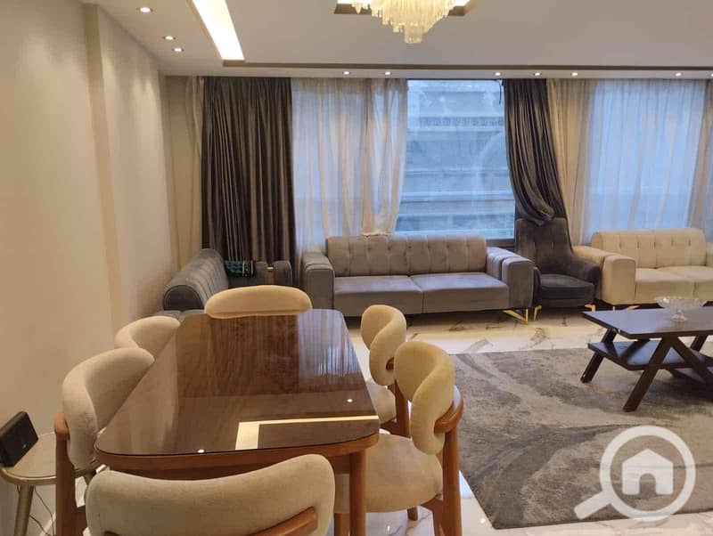 10 f78c0b60-5c7c-4010-9221-682d1a35c365. jpg