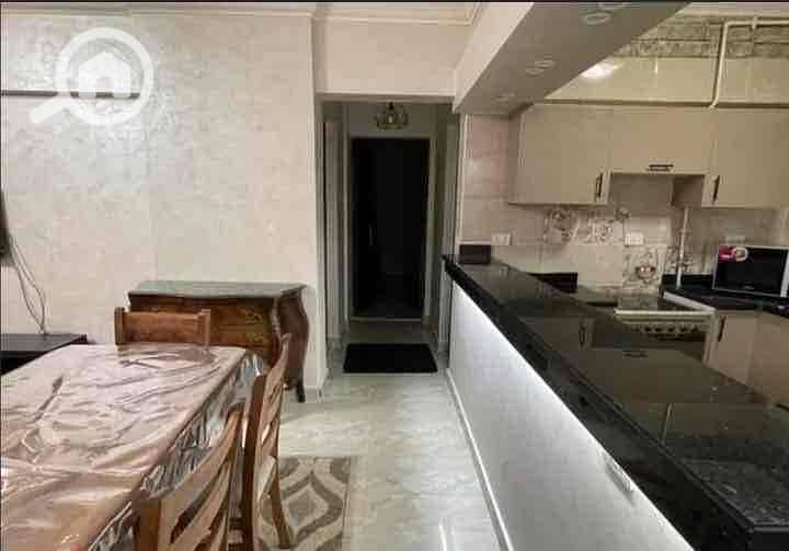 5 a8a55942-087b-4ef0-95c8-2bd0b3a07e6e. jpg