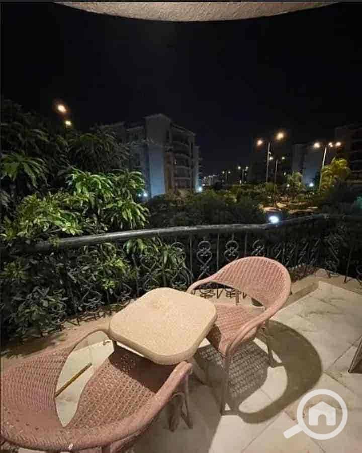 12 6c9ca2ce-c2ee-4e8b-9521-cec5f49e4d6c. jpg