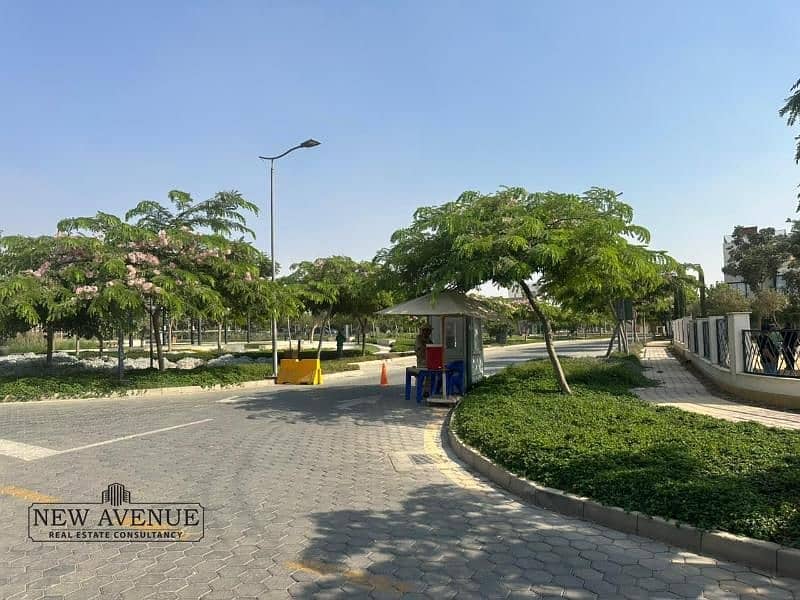 5 WhatsApp Image 2025-11-09 at 4.29. 58 PM (1). jpg