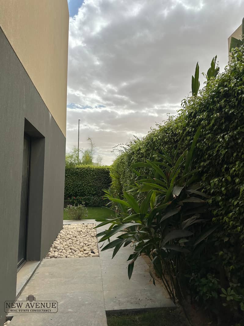 7 WhatsApp Image 2025-11-27 at 6.52. 44 PM (1). jpeg