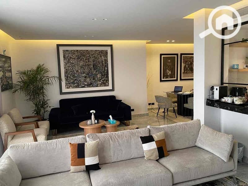 7 18a6da79-ce9a-4ed5-9241-fbc53ed132b4. jpg