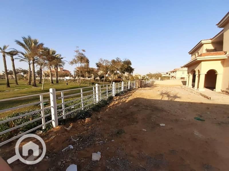 4 122190469_835647777227473_3899436646304856792_n. jpg