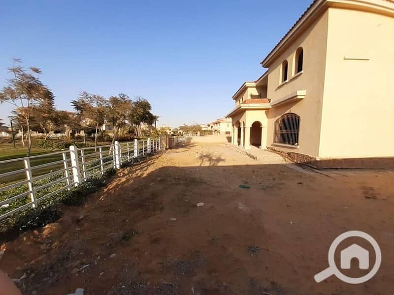 5 122198421_835647813894136_1548069298748599386_n. jpg