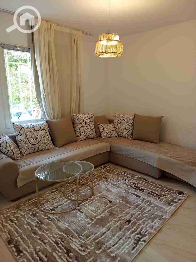 1000029004. jpg 1000029004. jpg