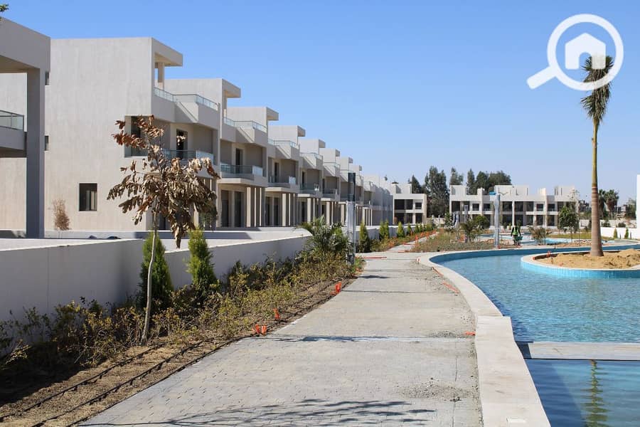 4 WhatsApp Image 2025-11-20 at 11.27. 18 AM (2). jpeg