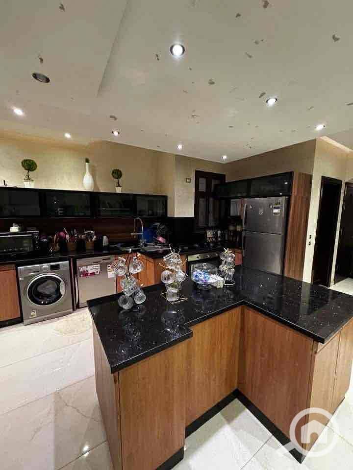 8 b86b1926-9f3e-40aa-bd44-356a154467b1. jpg