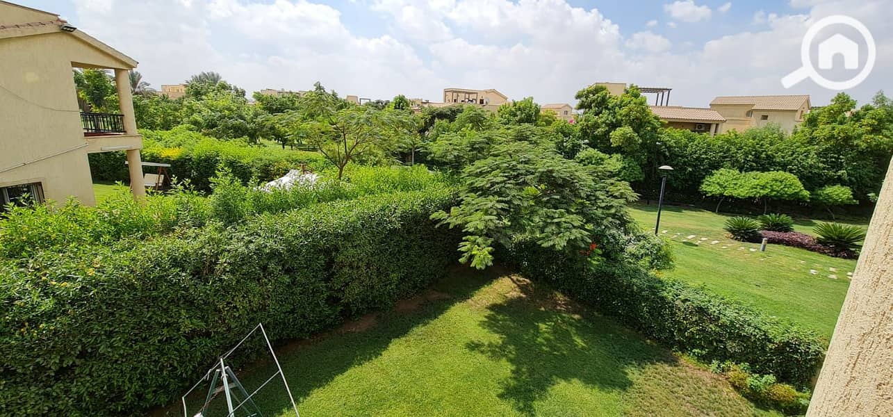 8 b8329d0e-11f1-490f-b5a1-9bc72a360f19. jpg