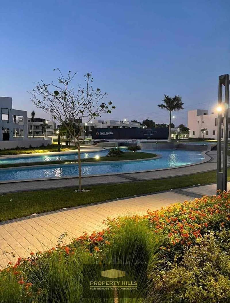 2 f3e0d6a0-8052-480a-8bc2-6ec93b425880. jpg