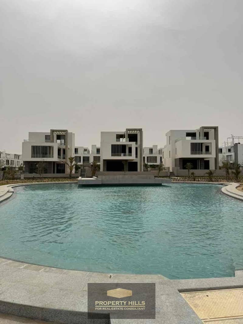 8 07e961d5-9d10-45f1-9ce4-4d8e1f17e8cc. jpg