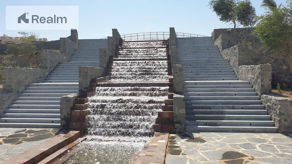 6 595500008_122110676103072223_8661503999245559918_n. jpg