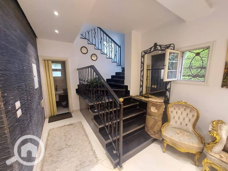 3 4eecb629-2092-4003-827a-9e1da052a1b4. jpg