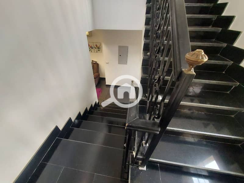 7 99e0e83a-5eee-4d5d-8a89-d754e34b215d. jpg