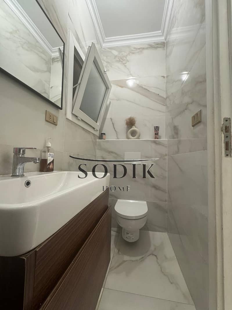 5 WhatsApp Image 2025-05-01 at 2.16. 11 PM (1). jpeg