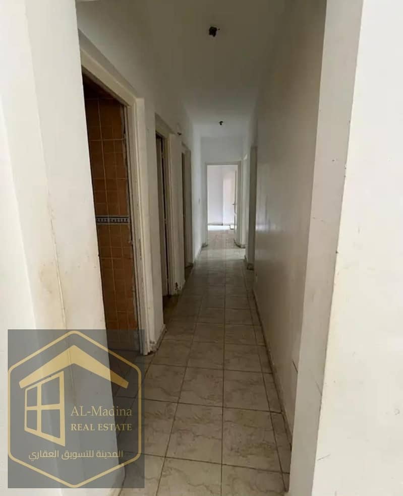 4 c4e60a57-8ad7-47c7-853a-44f9b69b046a. jpg