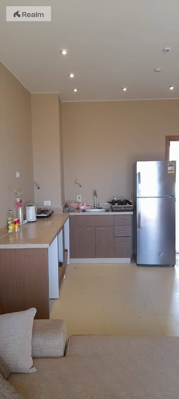 3 4aee63a5-f5f0-47fa-b016-9d3286520874. jpg