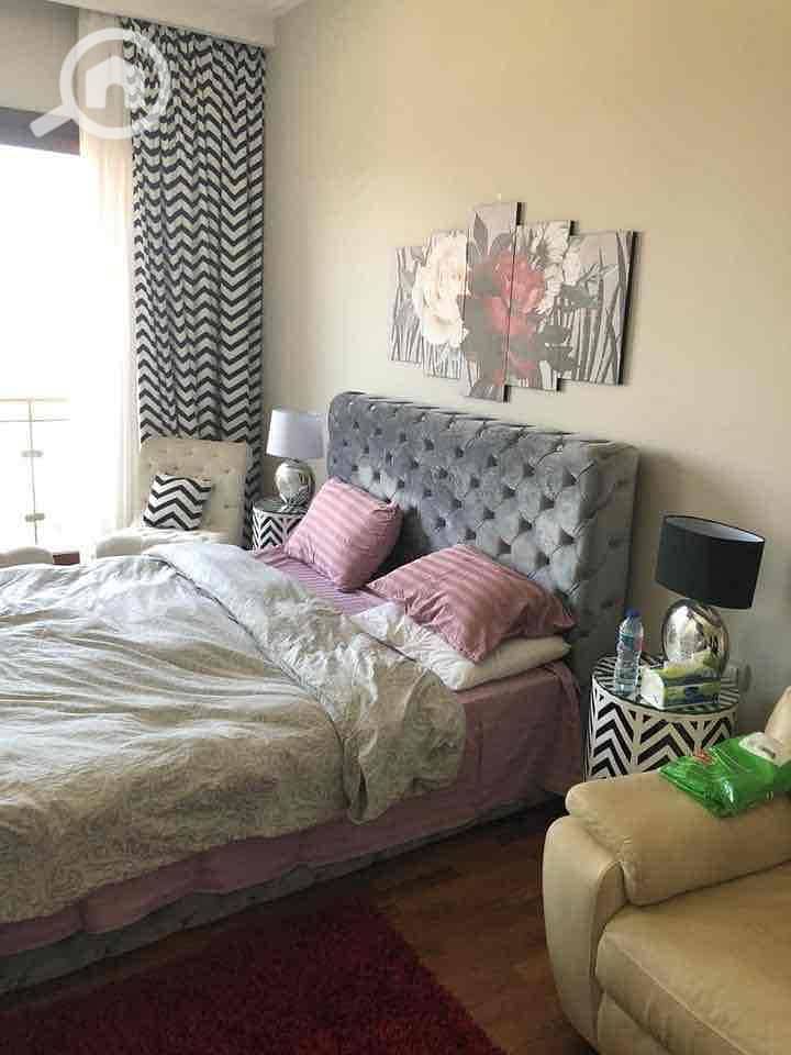 9 ccef00c9-d580-451c-b94e-5a4cc556ea14. jpg