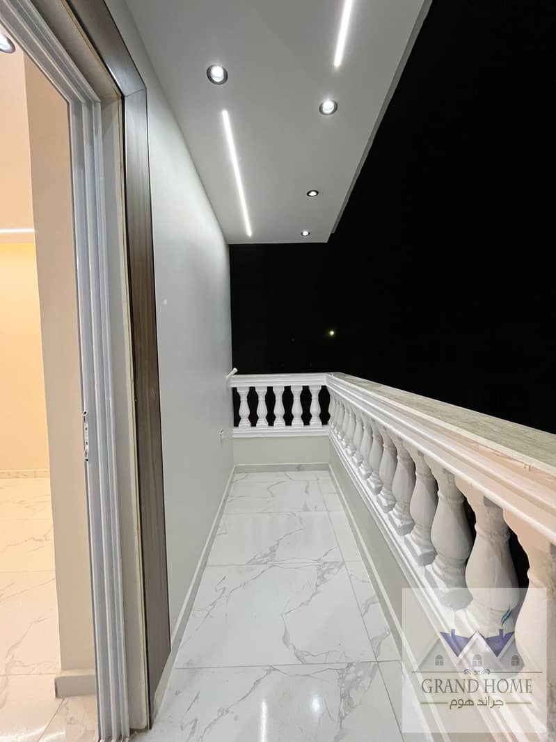 2 413ff010-8503-467b-9cff-9df5143af3c4. jpg