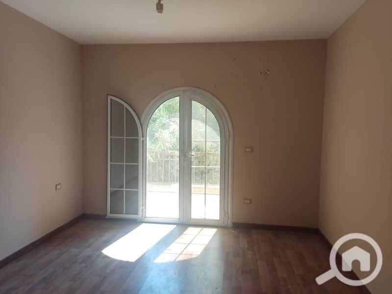 5 869d7940-0a5c-44d1-9e3c-1d47850658fc. jpg