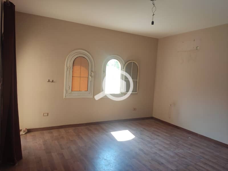 6 a3f0bb1c-fd16-4e1f-854a-743df32d7dbd - Copy. jpg