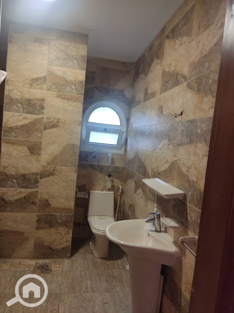 9 dae3564c-8319-4b6b-89b8-ab905a36fb0c - Copy (2). jpg